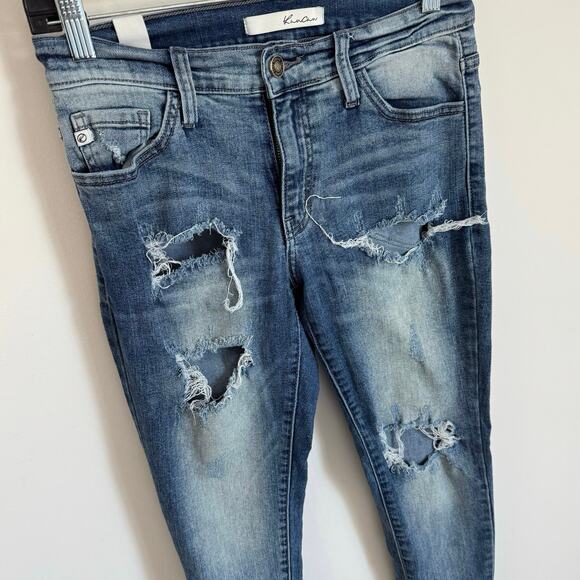 Kancan Woman’s mid rise distressed ripped jeans size 26 or woman’s 5 - Picture 1 of 7